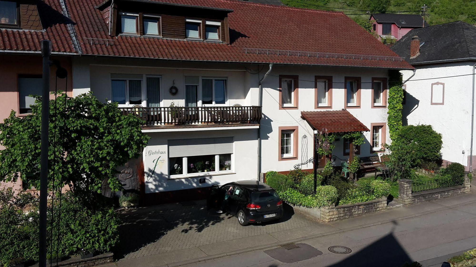 Hotel Johannishof Wein-Café&Gästehaus à Langsur Extérieur photo