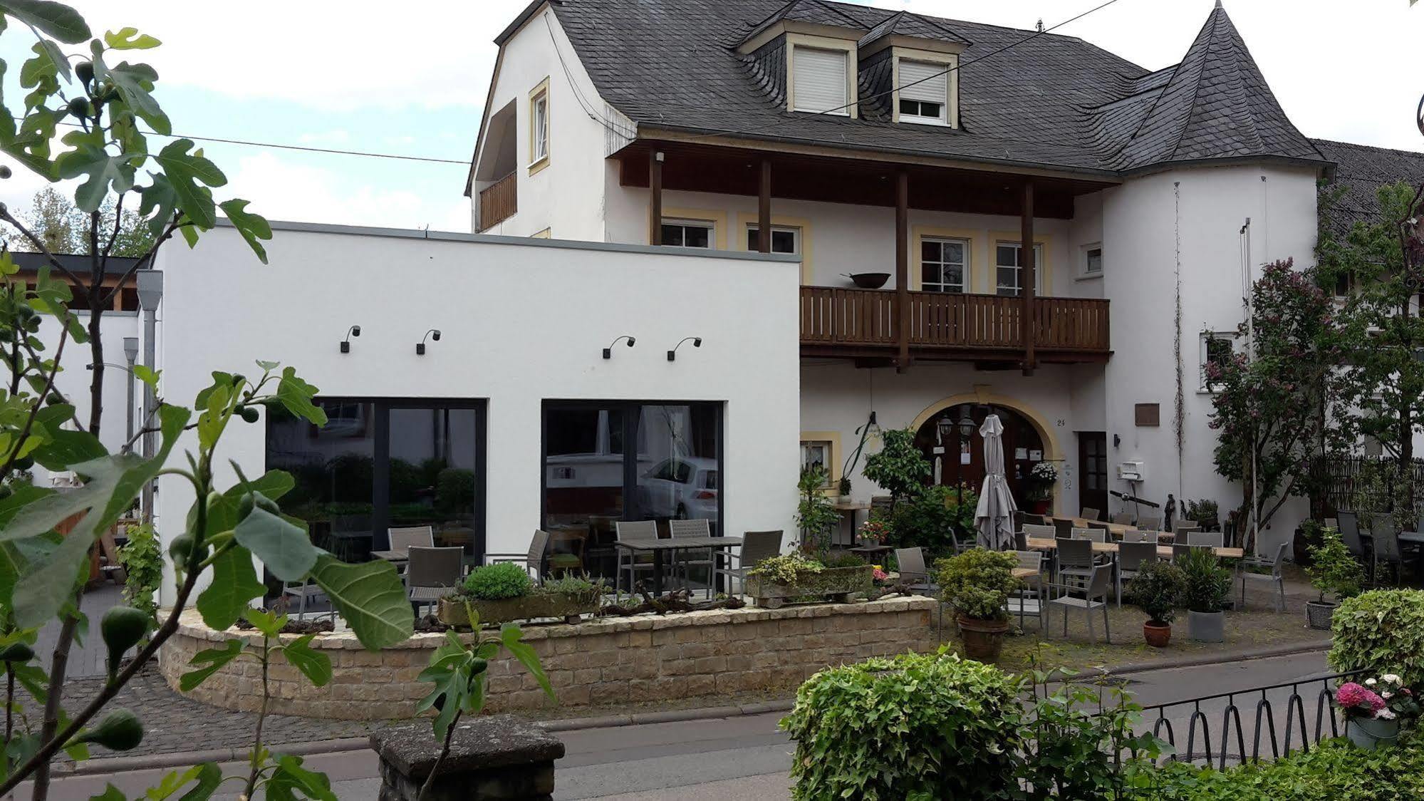 Hotel Johannishof Wein-Café&Gästehaus à Langsur Extérieur photo